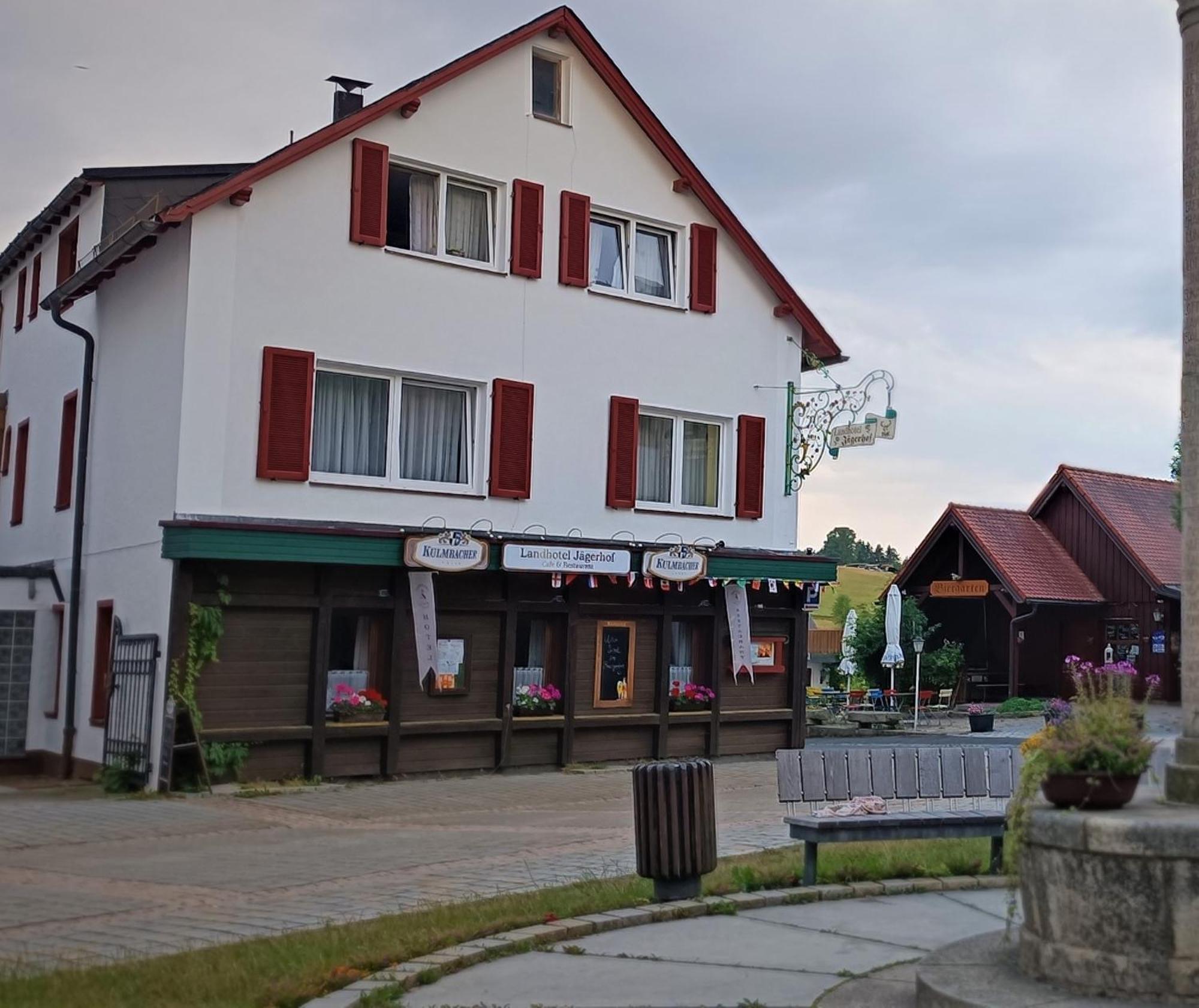 Landhotel Jaegerhof Bischofsgrün エクステリア 写真