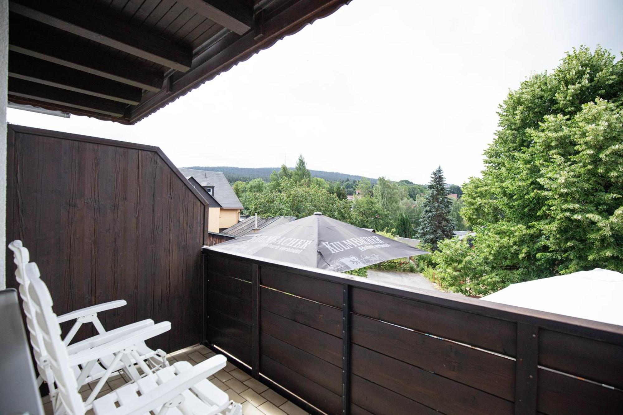 Landhotel Jaegerhof Bischofsgrün エクステリア 写真