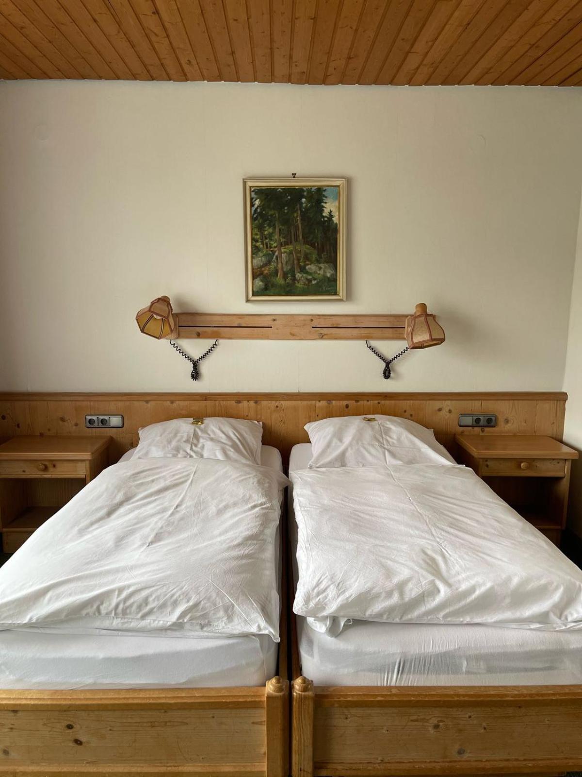 Landhotel Jaegerhof Bischofsgrün エクステリア 写真
